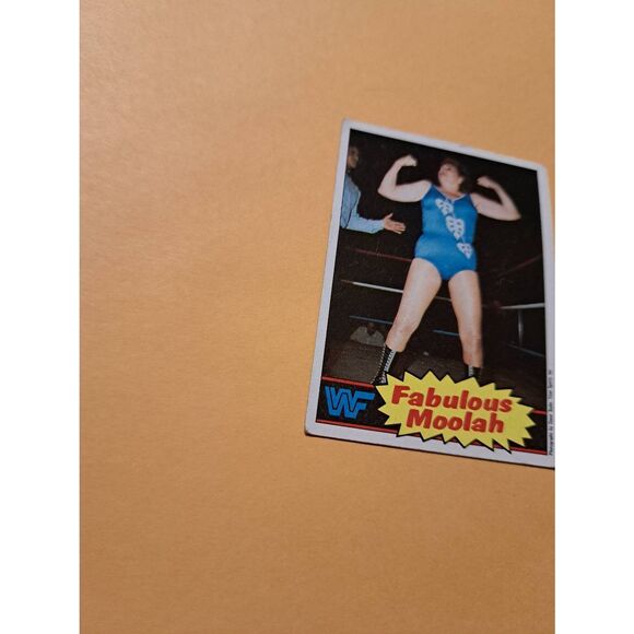 Vintage 1985 Topps WWF Trading Card #13 The Fabulous Moolah Raw Ungraded - Picture 2 of 3